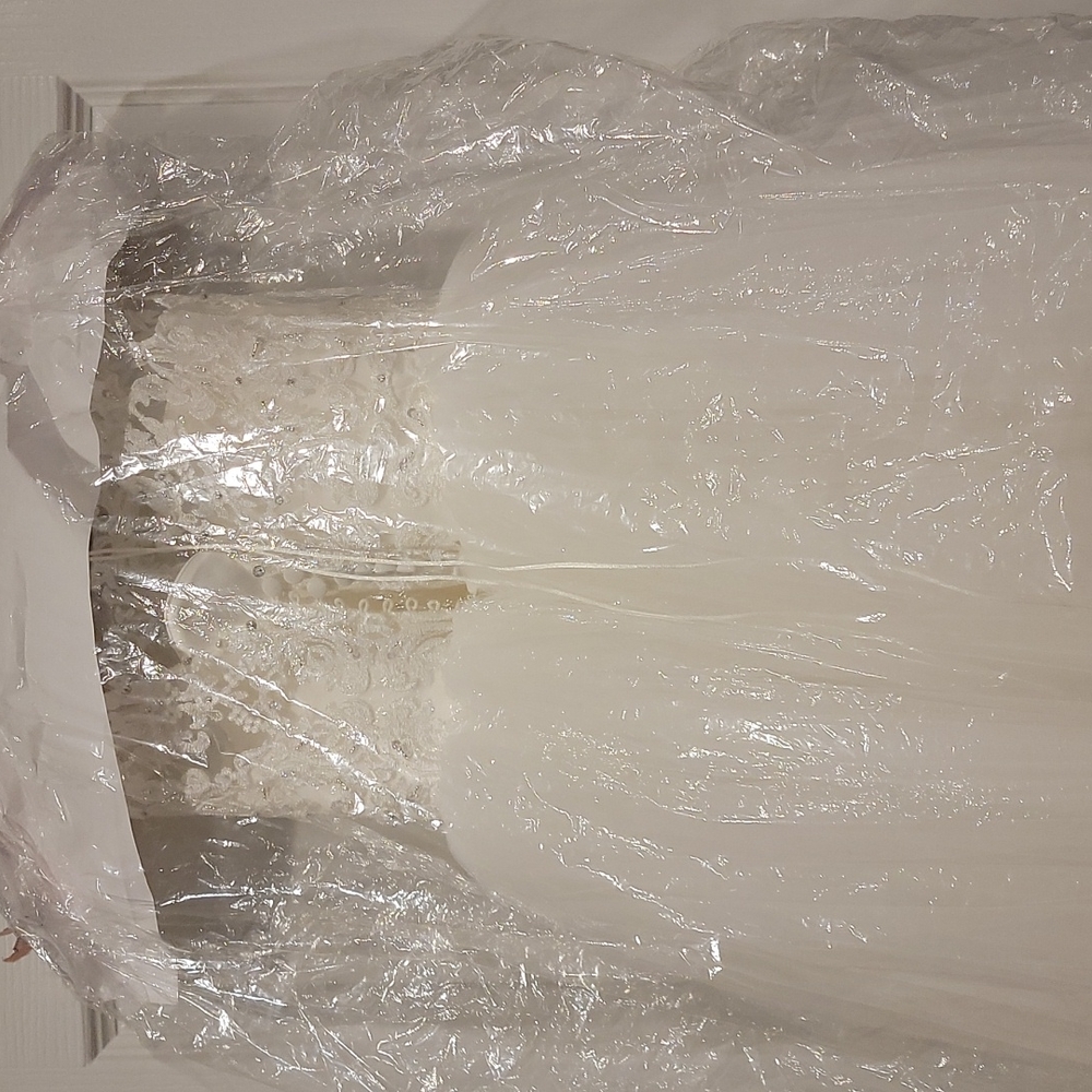 Girls Communion dress - Picture 3 of 13